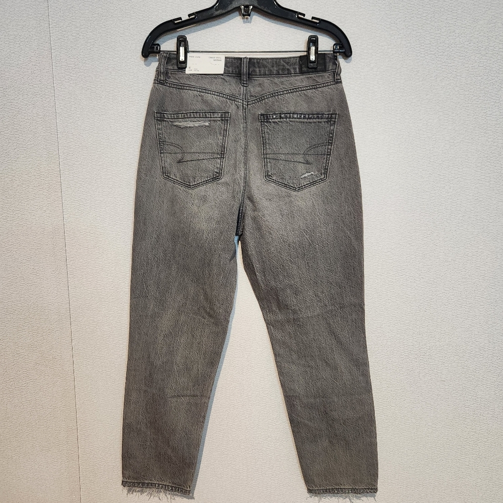 American Eagle High Rise Mom Jeans Smoked Gray Size 4 Short New - Picture 4 of 5